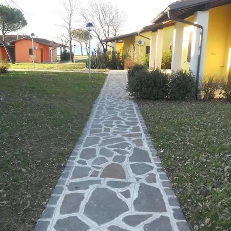 Villaggio Colombare Aparthotel *