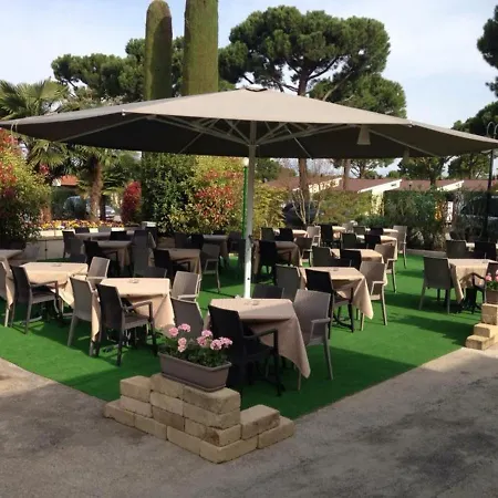 Villaggio Colombare Aparthotel